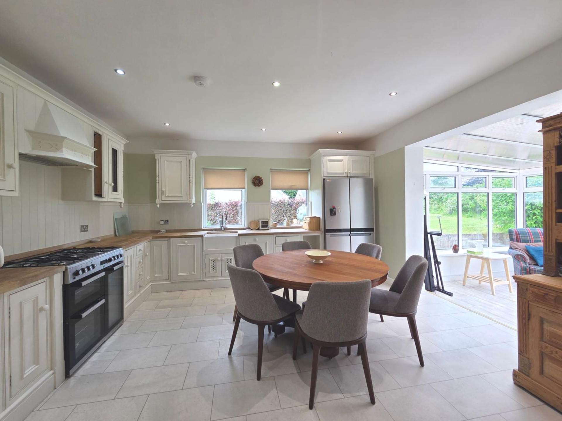 River View, Chapel Road, Castlecoote, Co. Roscommon F42 NC43 River View, Chapel Road, Castlecoote, Co. Roscommon F42 NC43