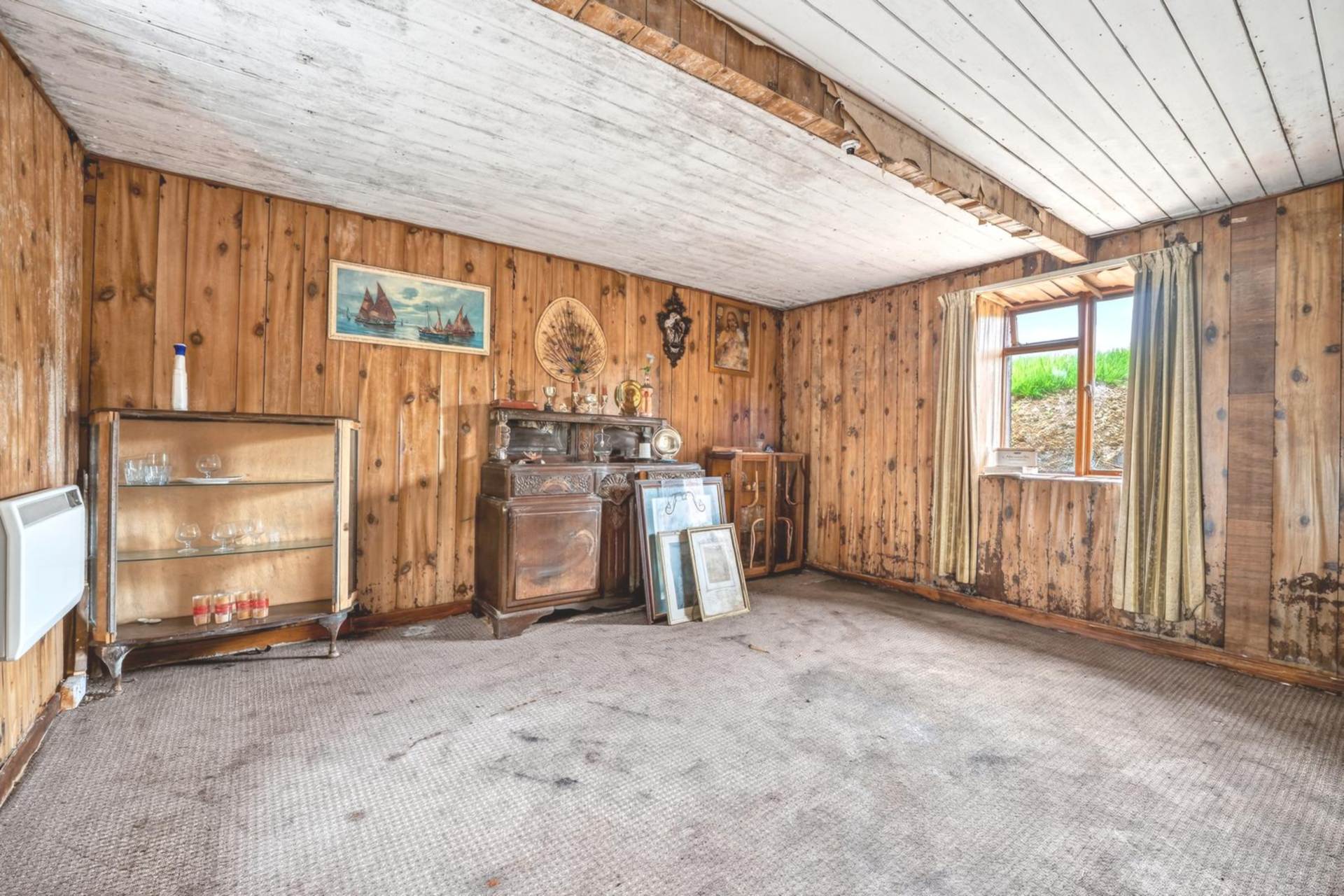 Doyle`s Crossing, Carrowmoney, Four Roads, Co. Roscommon F42 F251 Doyle`s Crossing, Carrowmoney, Four Roads, Co. Roscommon F42 F251