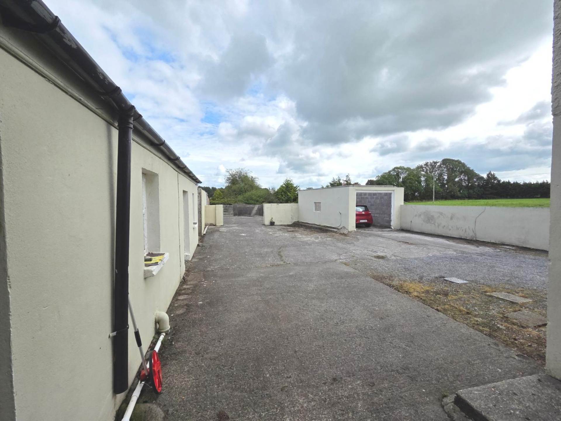 Old Church Road, Williamstown, Co. Galway F45 VH70 Old Church Road, Williamstown, Co. Galway F45 VH70