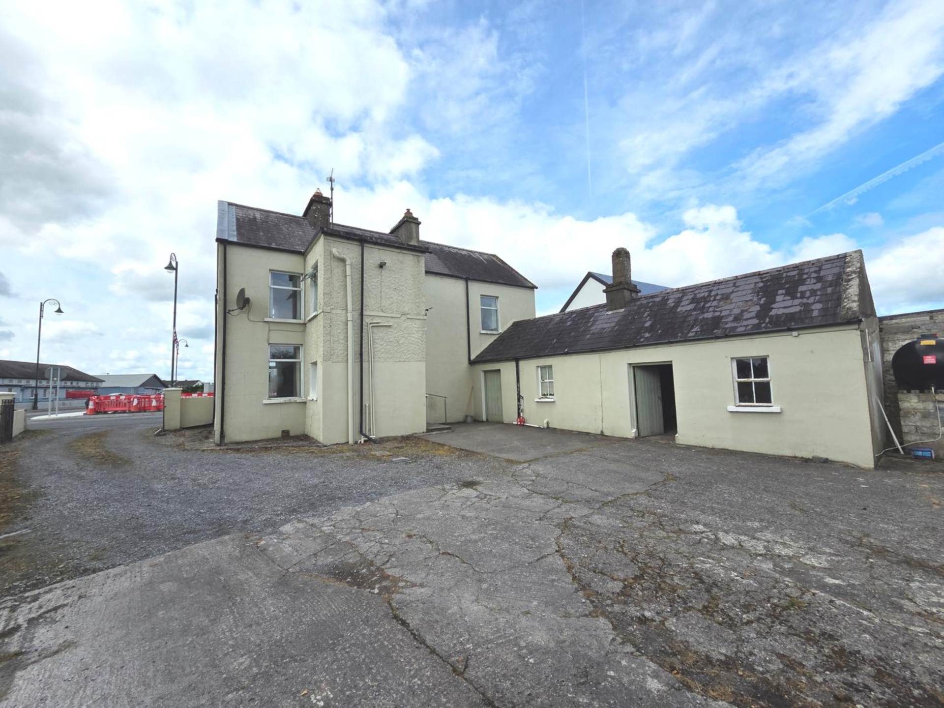 Old Church Road, Williamstown, Co. Galway F45 VH70 Old Church Road, Williamstown, Co. Galway F45 VH70