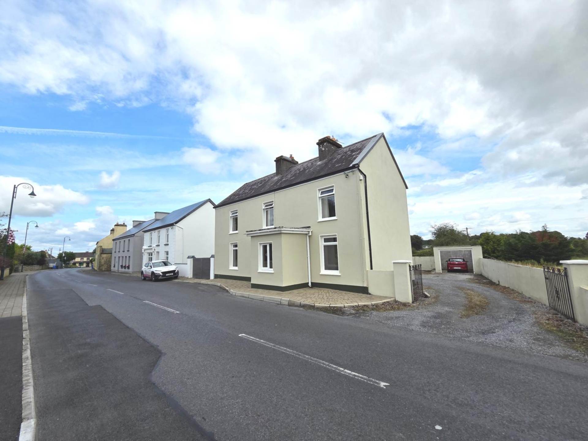 Old Church Road, Williamstown, Co. Galway F45 VH70 Old Church Road, Williamstown, Co. Galway F45 VH70
