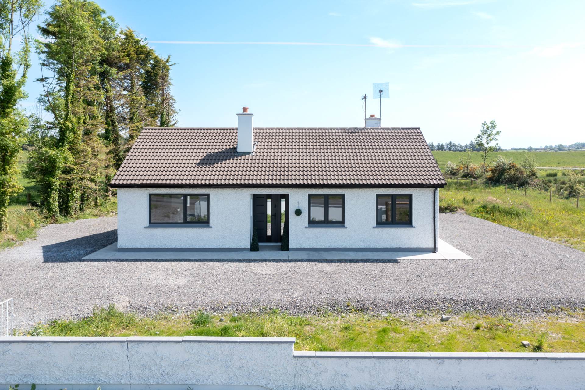 BRIERFORT, WILLIAMSTOWN, CO. GALWAY, F45 R588 BRIERFORT, WILLIAMSTOWN, CO. GALWAY, F45 R588