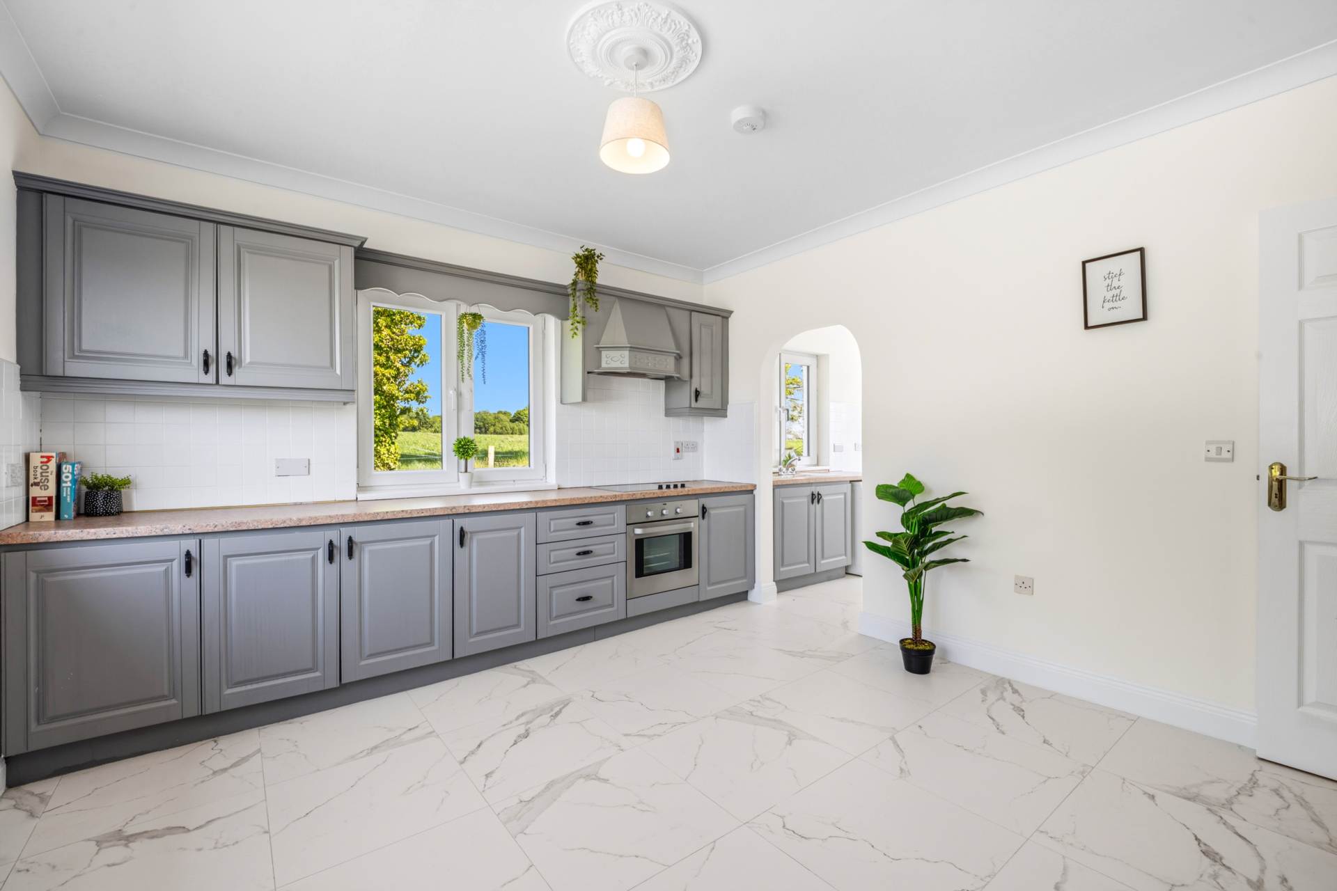 BRIERFORT, WILLIAMSTOWN, CO. GALWAY, F45 R588 BRIERFORT, WILLIAMSTOWN, CO. GALWAY, F45 R588