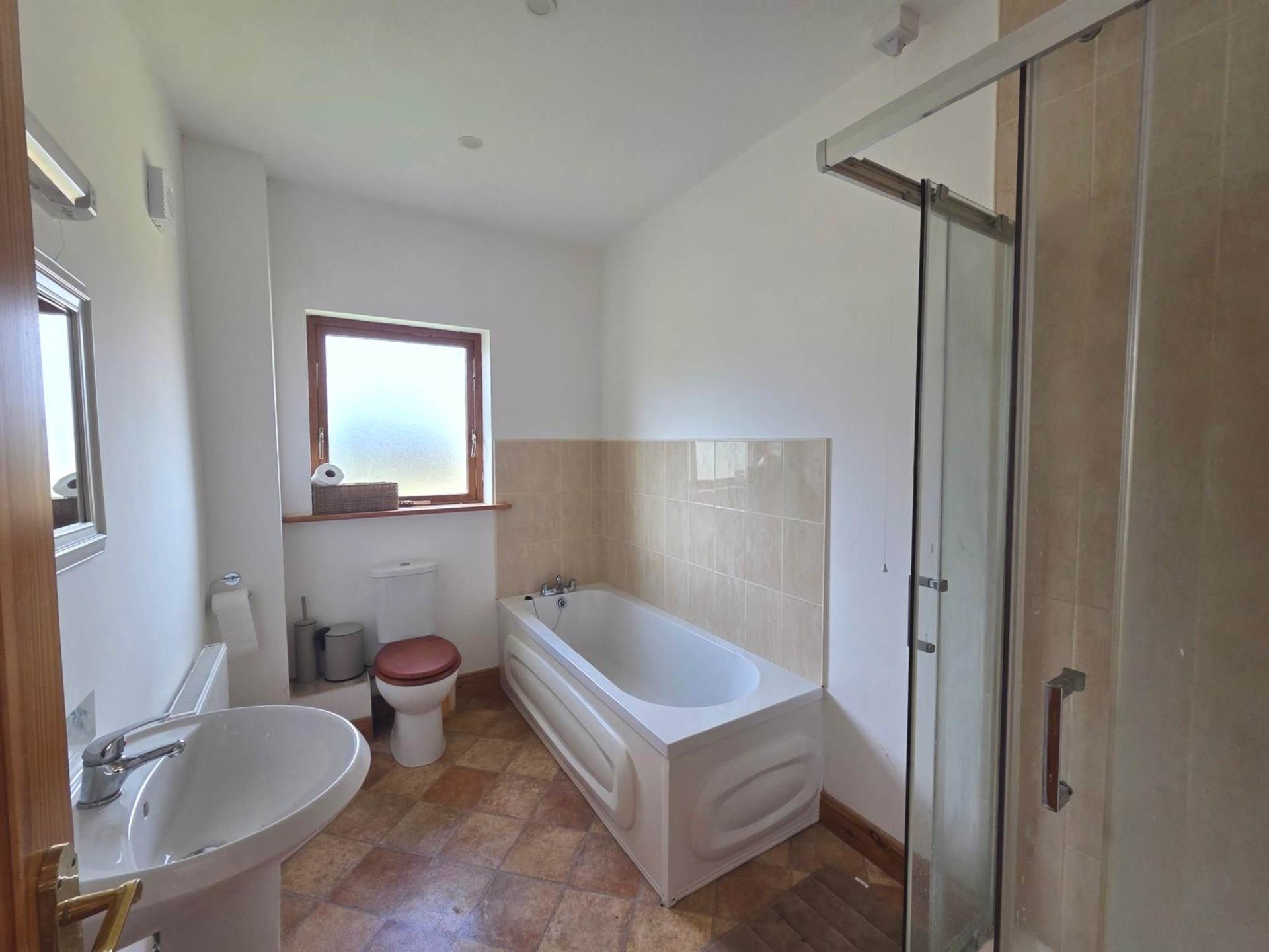 77 Meadowbrook, Tulsk, Co. Roscommon F45 WD83 77 Meadowbrook, Tulsk, Co. Roscommon F45 WD83