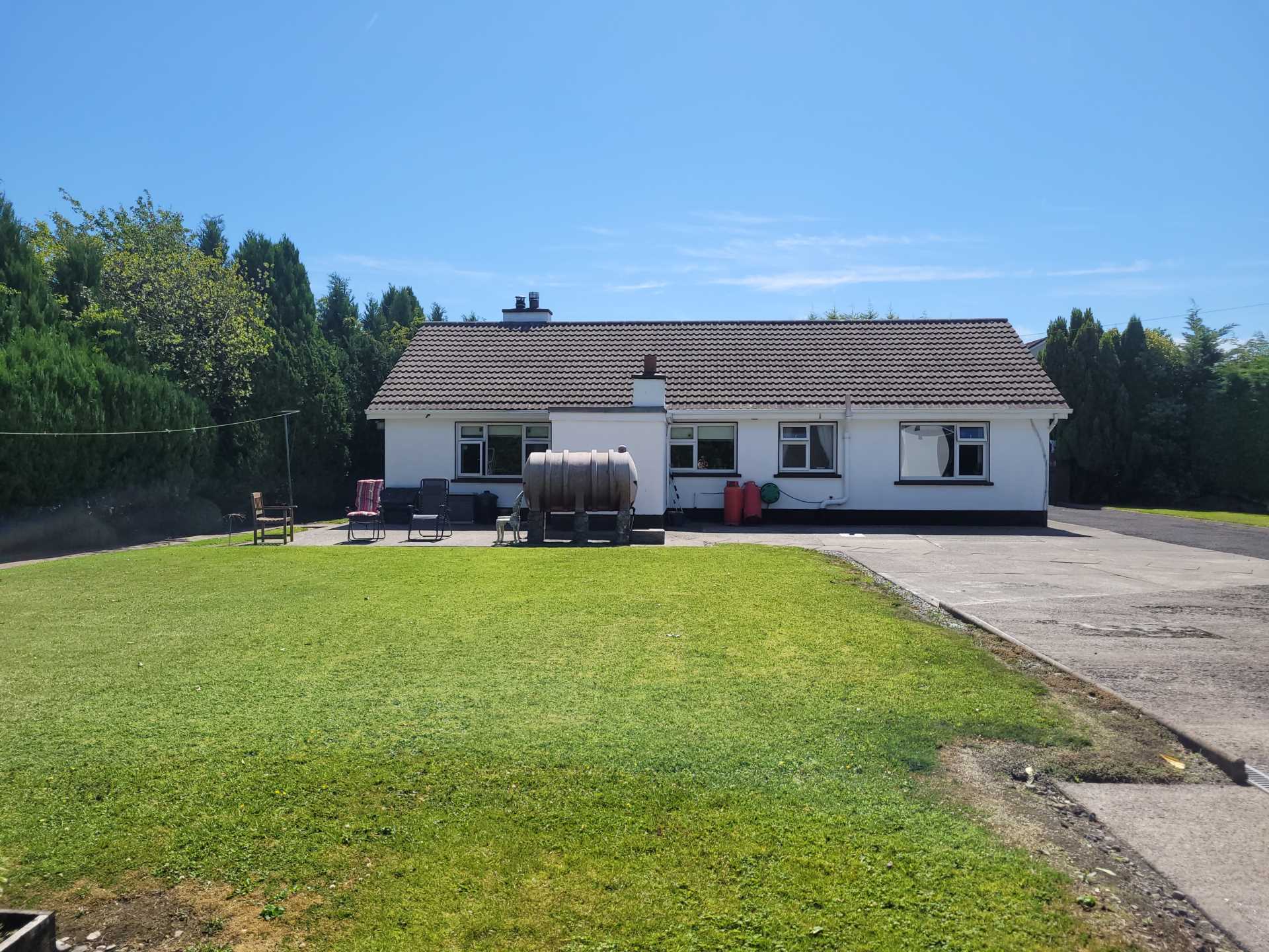 Raphael, Clover Hill, Ballaghaderreen, Co. Roscommon F45 DK25