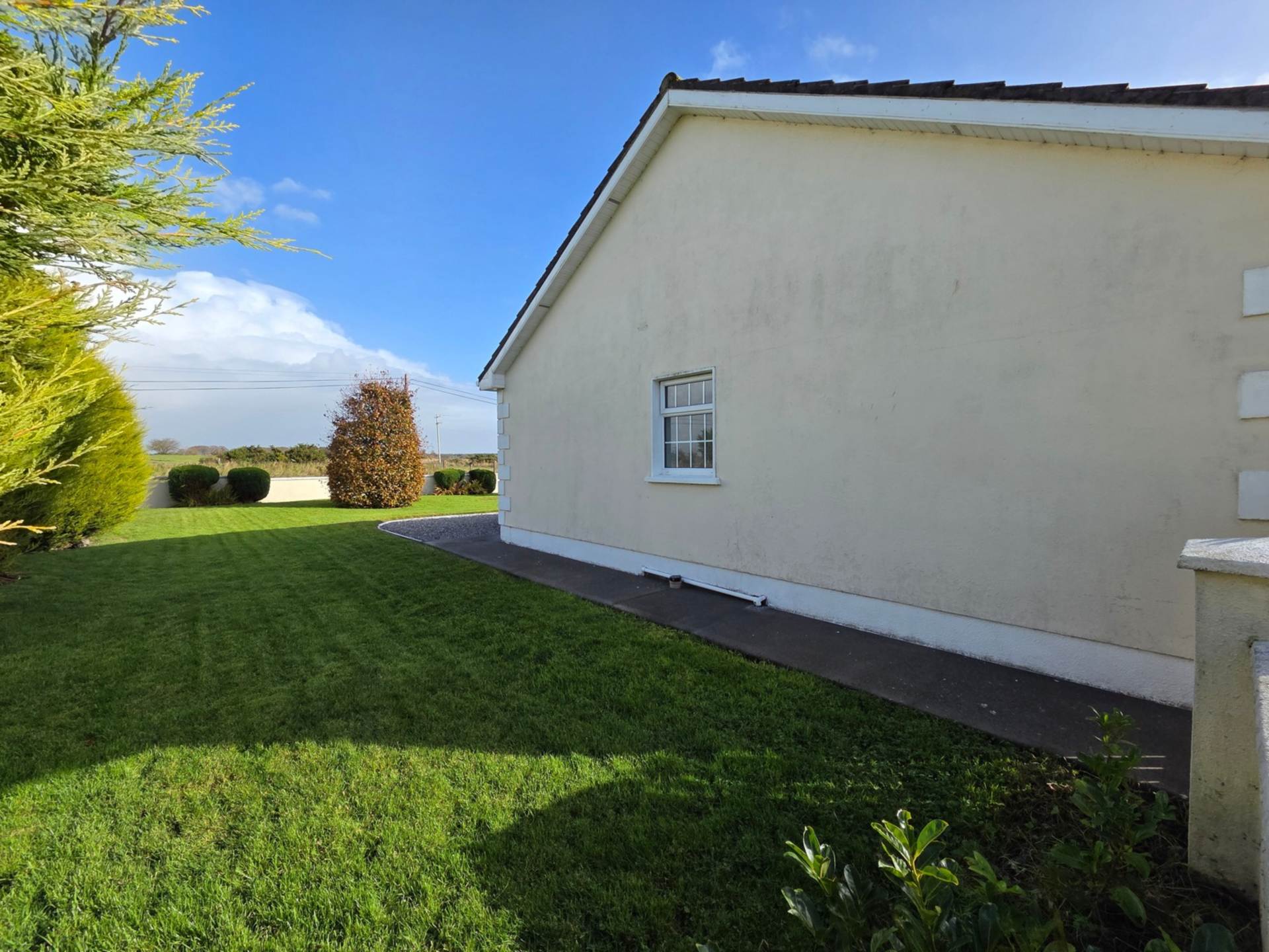 Esker, Glenamaddy, Co. Galway F45 DV24