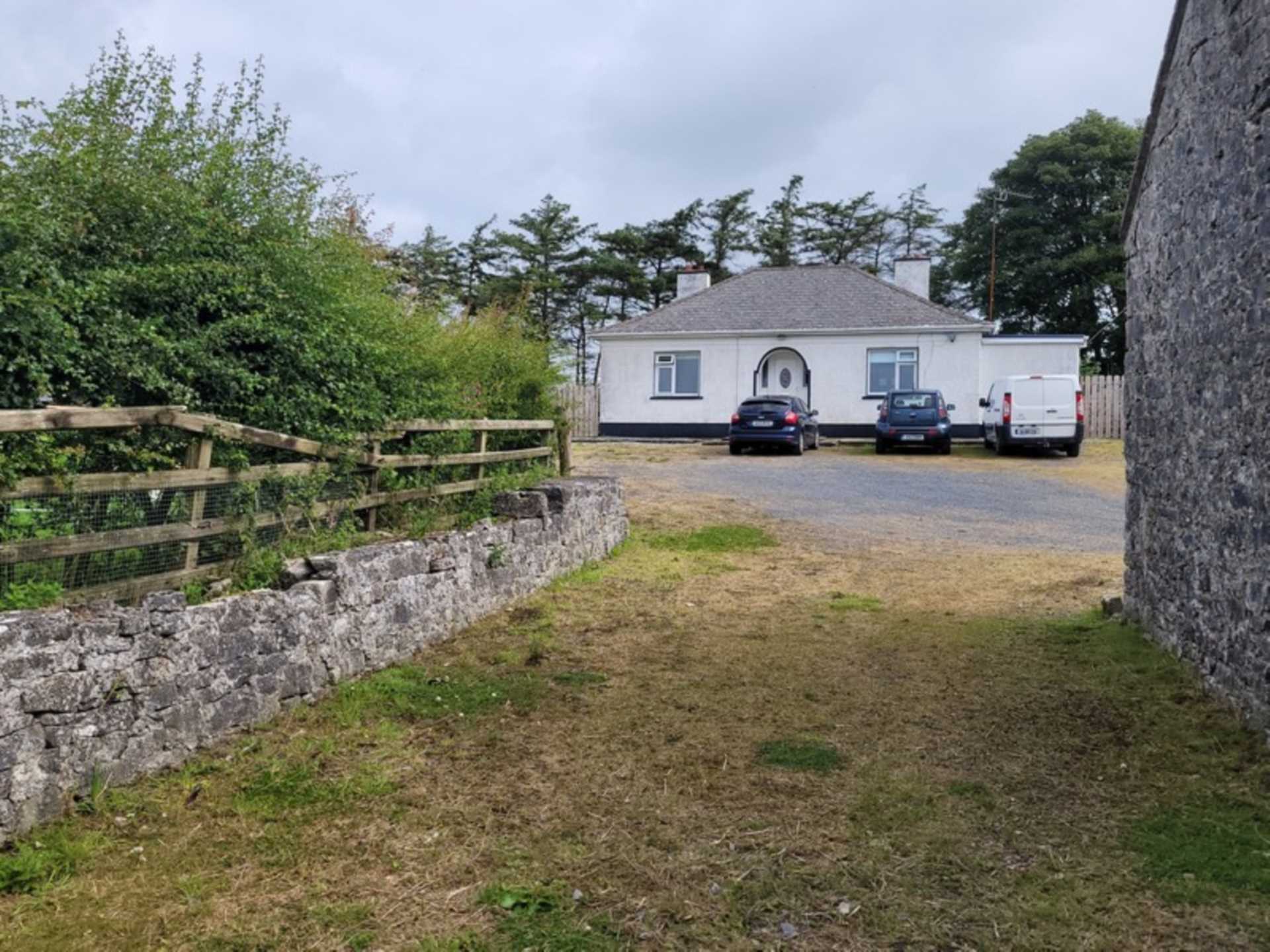 Manor, Tulsk, Co. Roscommon F45 P089  Manor, Tulsk, Co. Roscommon F45 P089