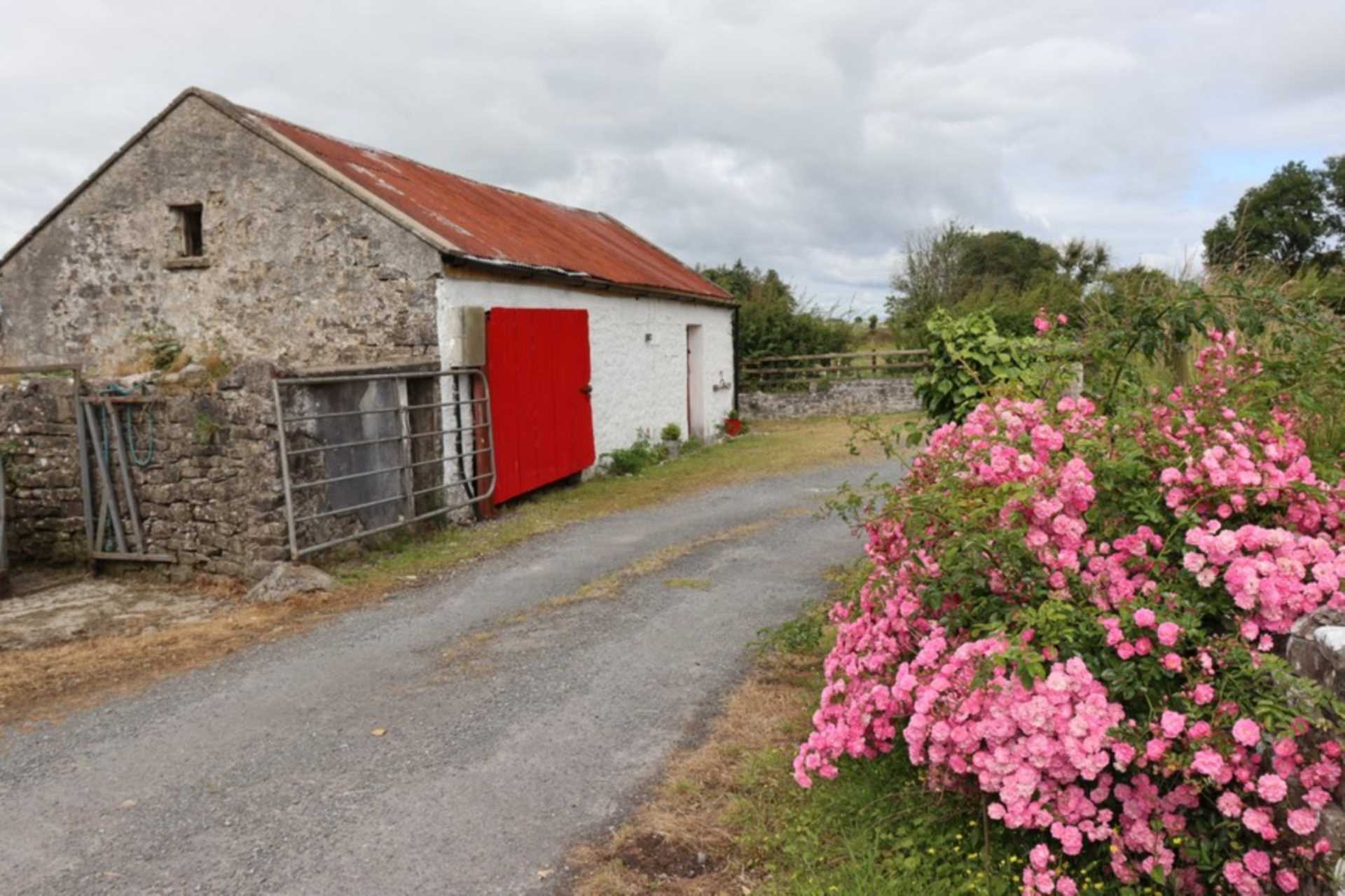 Manor, Tulsk, Co. Roscommon F45 P089  Manor, Tulsk, Co. Roscommon F45 P089