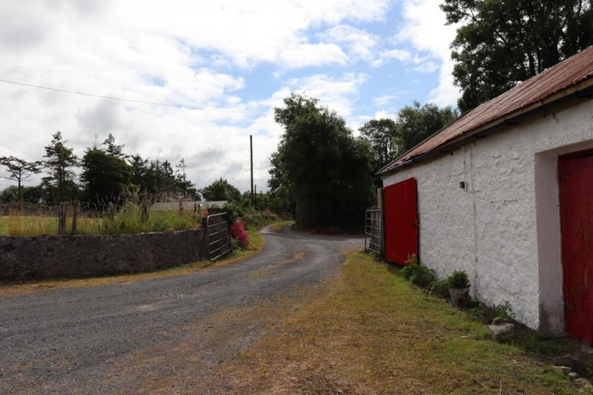 Manor, Tulsk, Co. Roscommon F45 P089  Manor, Tulsk, Co. Roscommon F45 P089