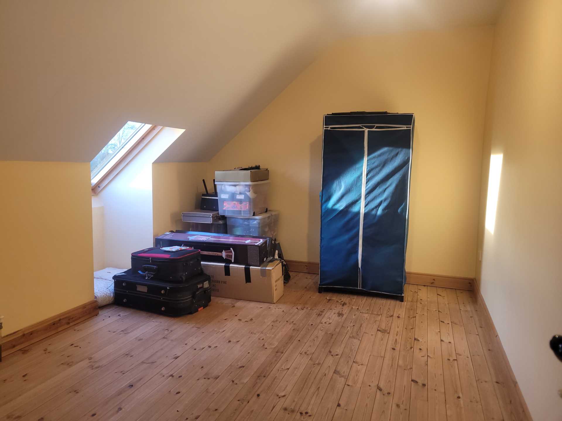 Summerhill, Newbridge, Ballinasloe, Co. Galway H53 WV84  Summerhill, Newbridge, Ballinasloe, Co. Galway H53 WV84