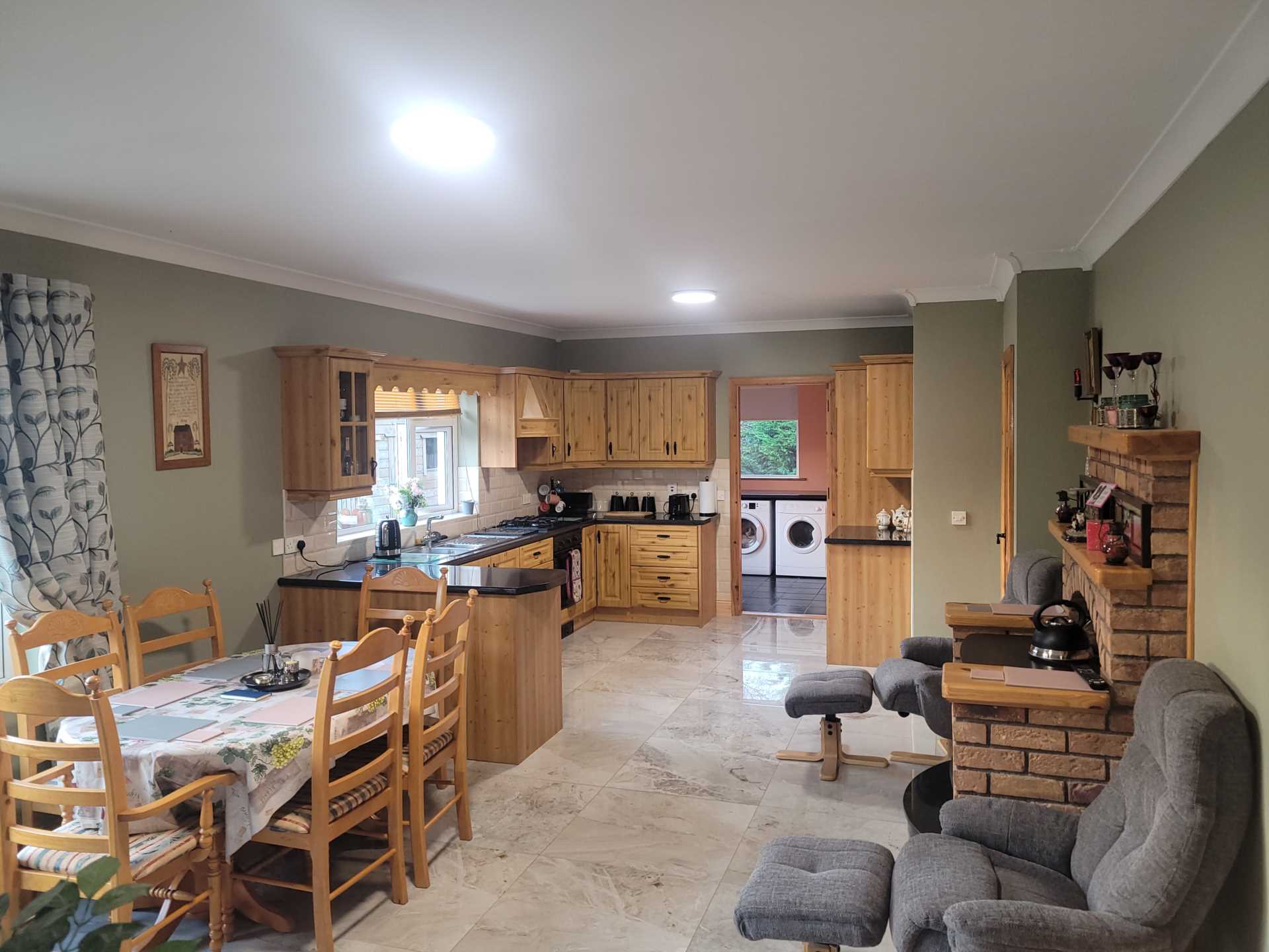 Summerhill, Newbridge, Ballinasloe, Co. Galway H53 WV84  Summerhill, Newbridge, Ballinasloe, Co. Galway H53 WV84