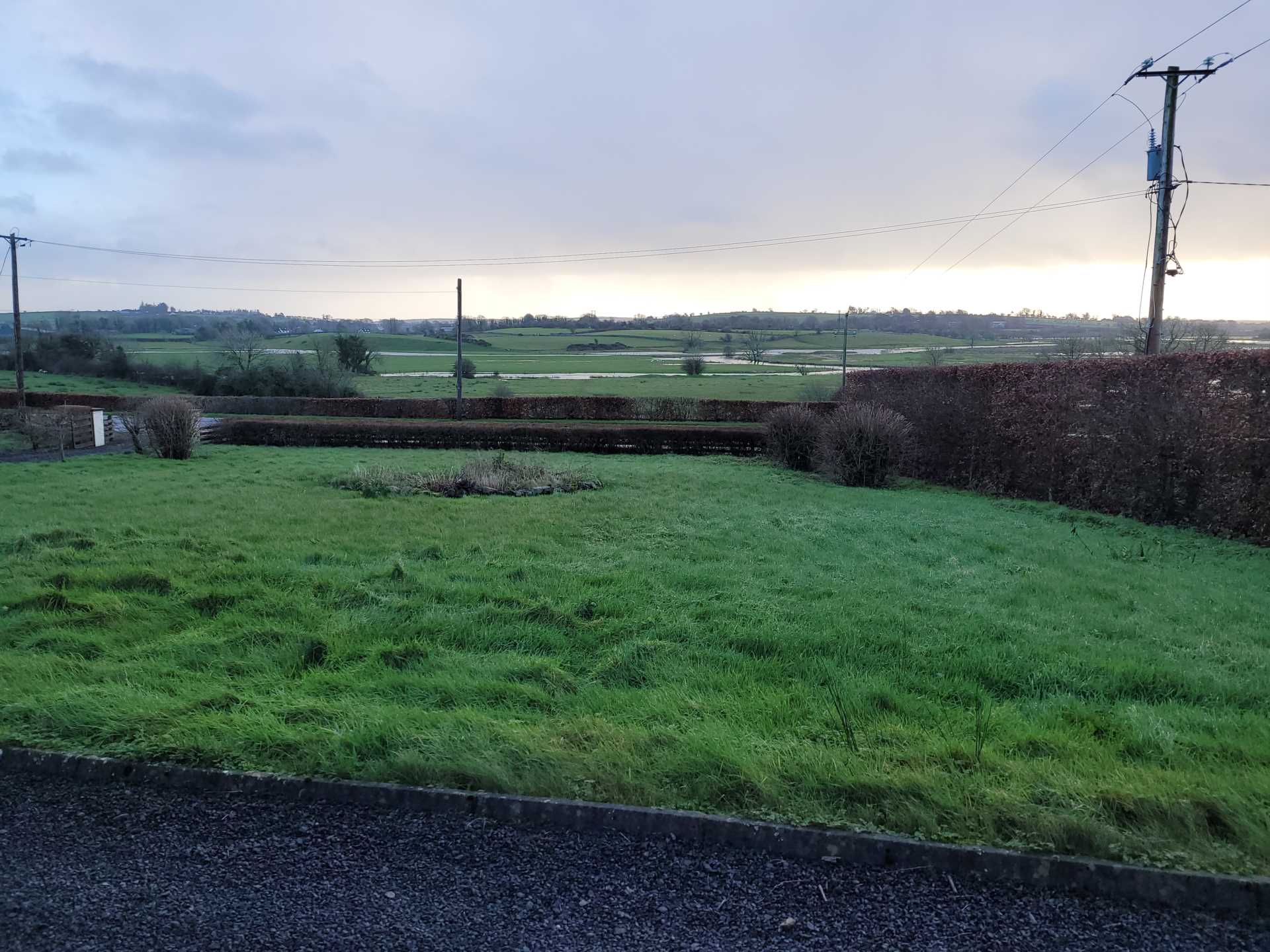 River View Cottage, Chapel Road, Castlecoote, Co. Roscommon F42 NC43  River View Cottage, Chapel Road, Castlecoote, Co. Roscommon F42 NC43