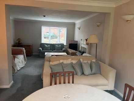 Priorsfield, Marlborough, SN8 4AQ, Image 6