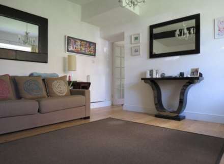 Linden Lodge, George Lane, Marlborough, SN8 4BT, Image 5