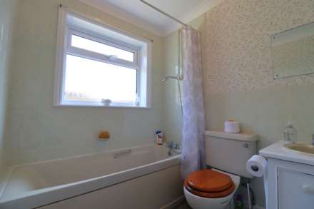 Elcot Lane, Marlborough, SN8 2BA, Image 10
