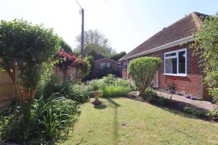 Elcot Lane, Marlborough, SN8 2BA, Image 12