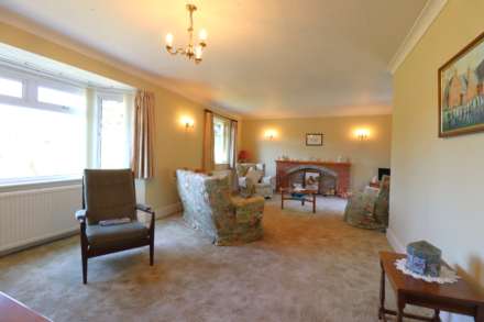 Elcot Lane, Marlborough, SN8 2BA, Image 4