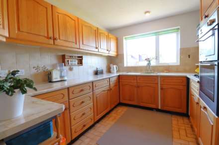 Elcot Lane, Marlborough, SN8 2BA, Image 6