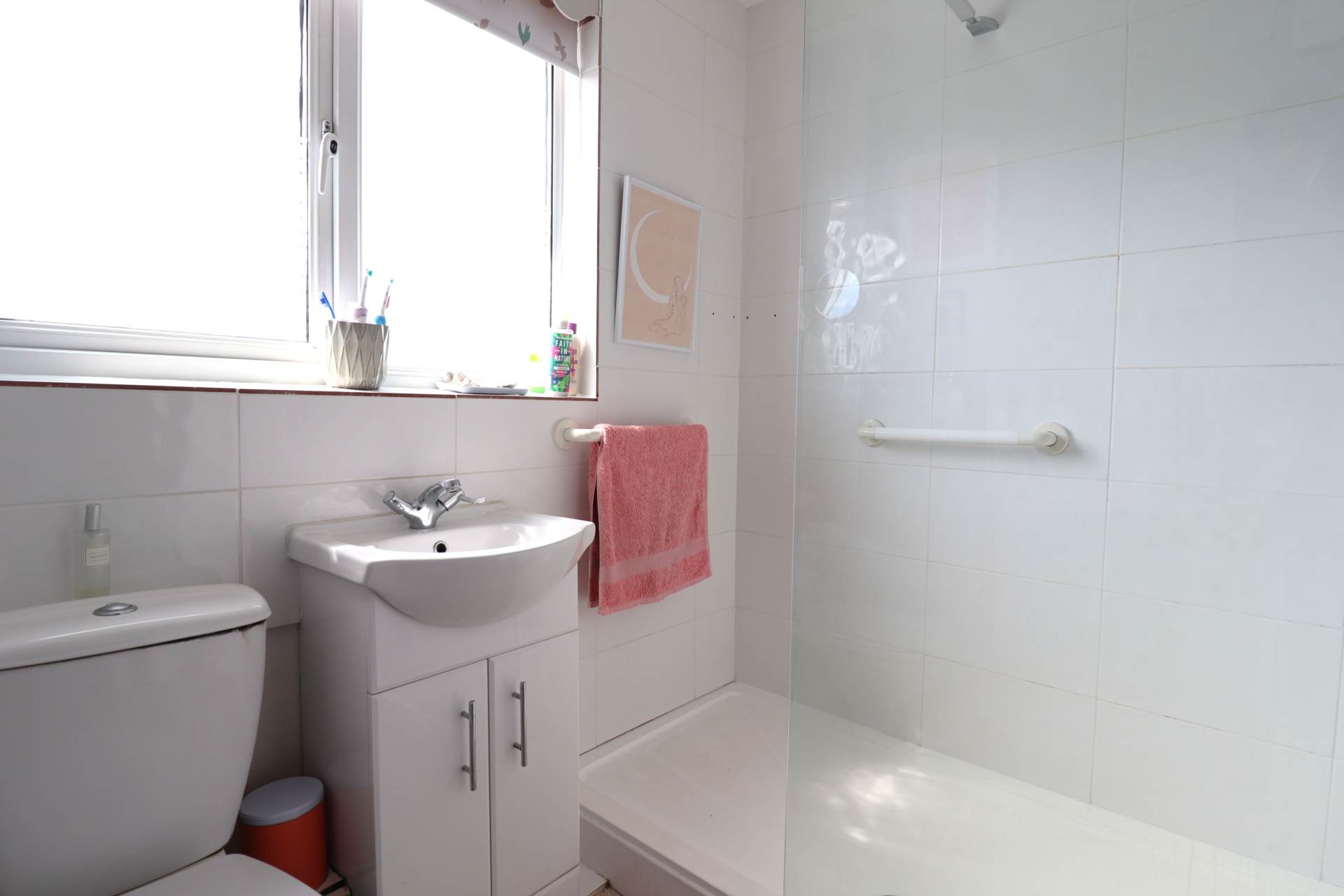 Savernake Court, Marlborough, SN8 4AG, Image 9