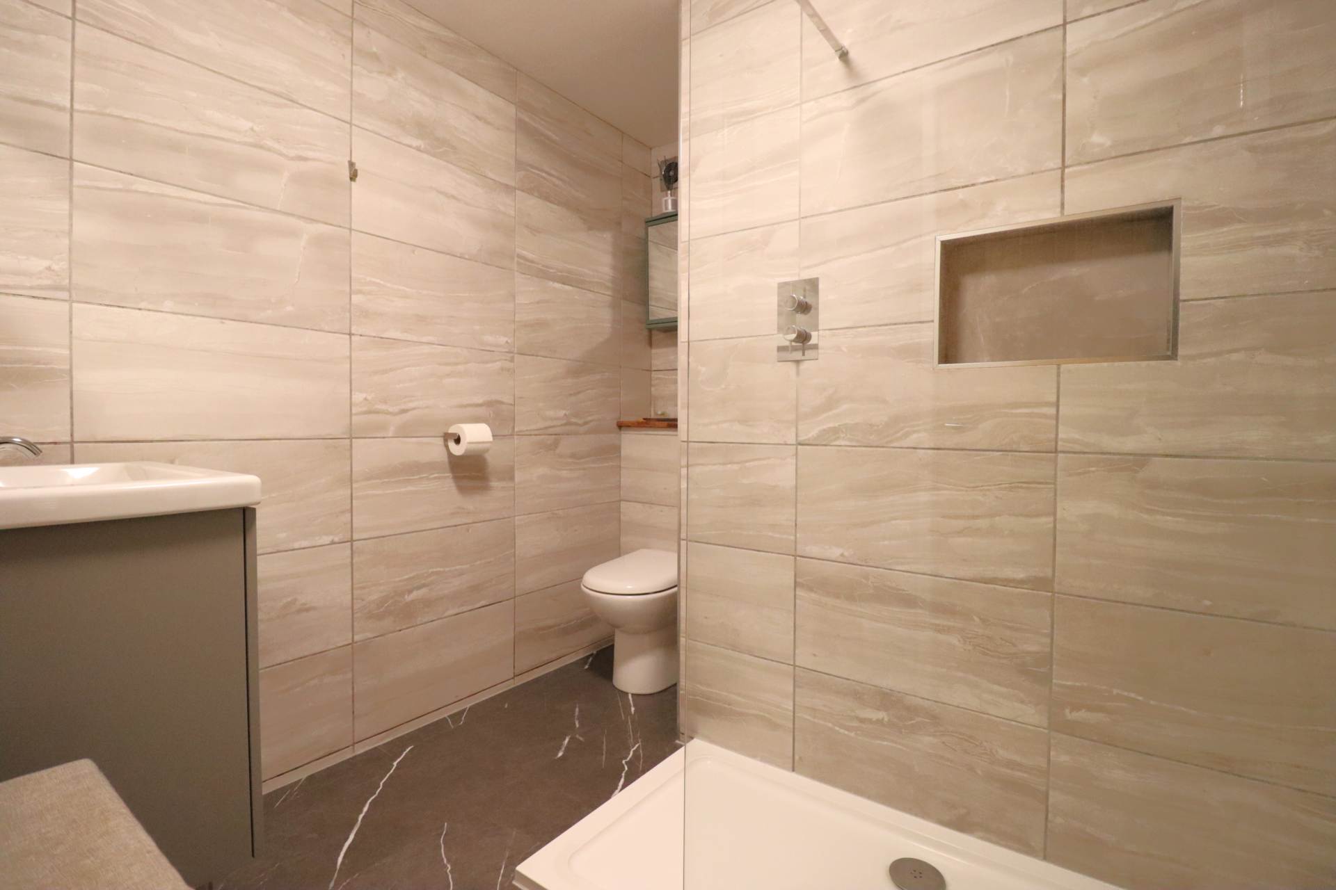 Castle Street, Aldbourne, Marlborough, SN8 2DA, Image 7