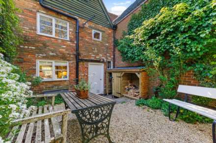 Back Lane, Great Bedwyn, Marlborough, SN8 3NX, Image 12
