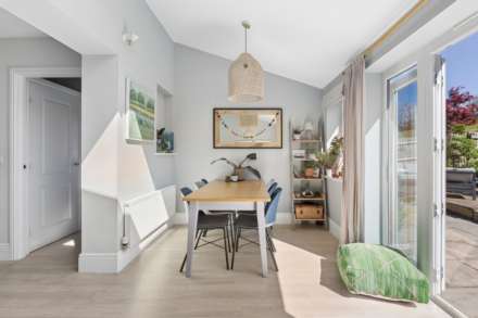 William Merriman Road, Marlborough, SN8 4YW, Image 6