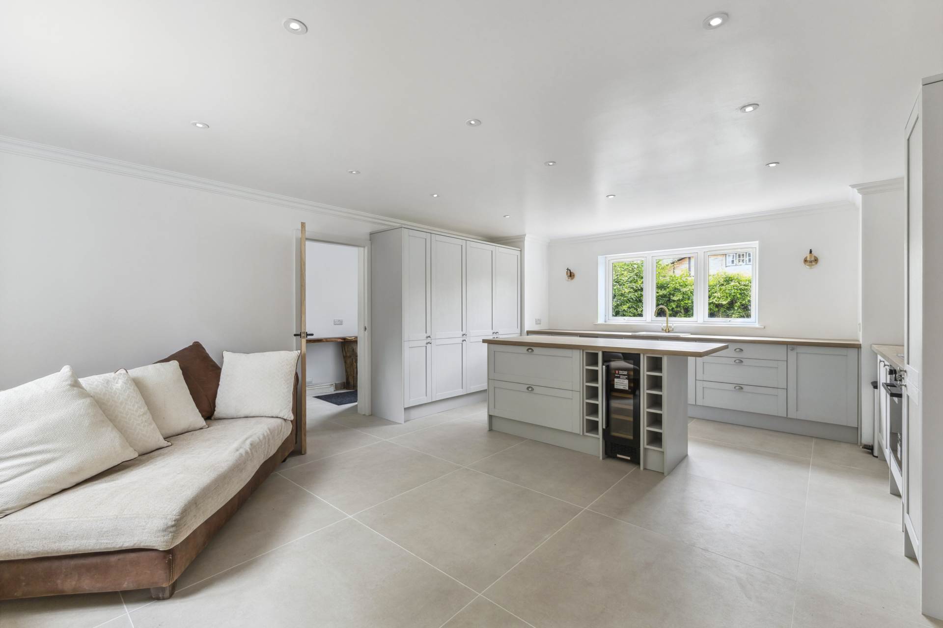 High Street, Burbage, Marlborough, SN8 3AA, Image 3