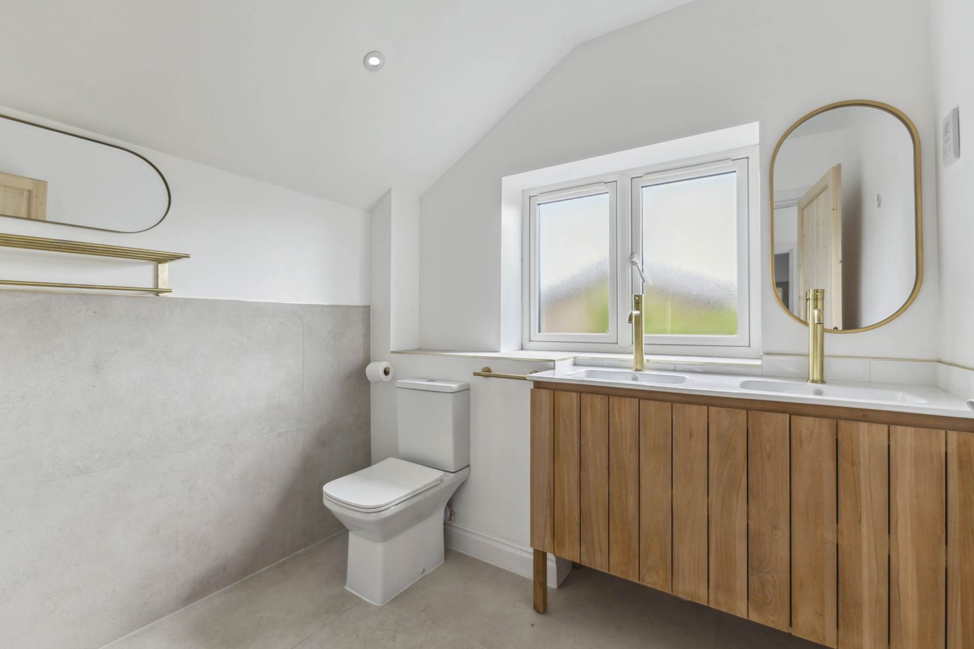 High Street, Burbage, Marlborough, SN8 3AA, Image 9