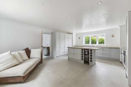 High Street, Burbage, Marlborough, SN8 3AA, Image 3