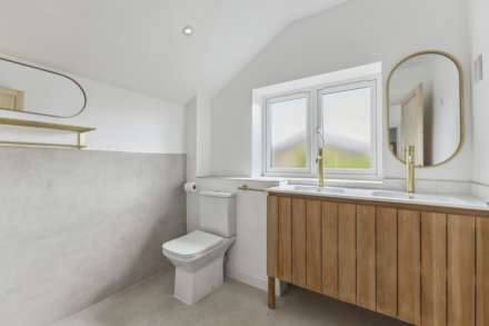 High Street, Burbage, Marlborough, SN8 3AA, Image 9
