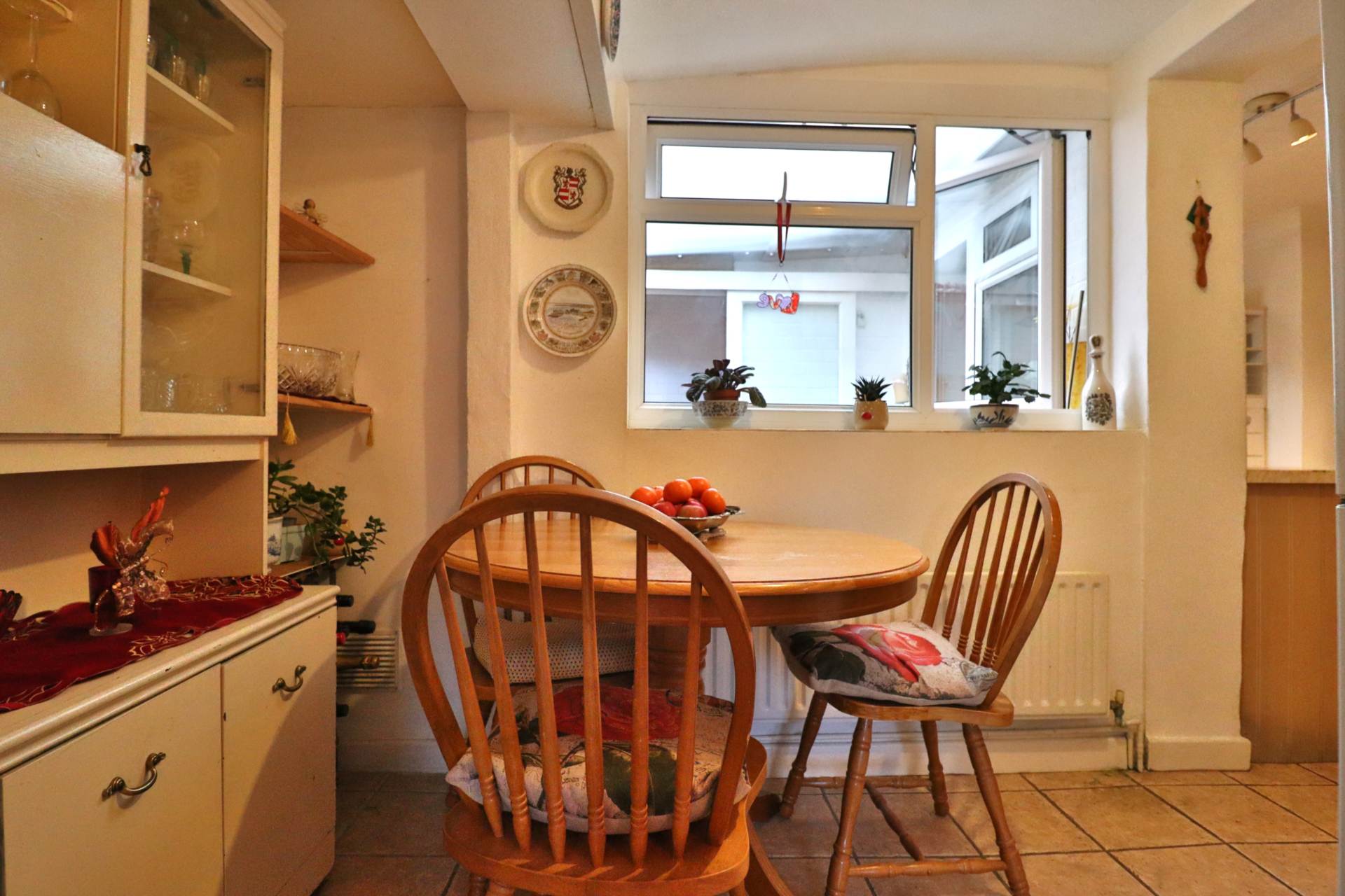 The Garlings, Aldbourne. Marlborough, SN8 2DT, Image 6