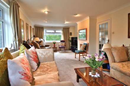 The Garlings, Aldbourne. Marlborough, SN8 2DT, Image 2