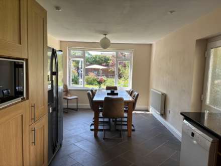 Forest Dale Road, Marlborough, SN8 2AS, Image 5