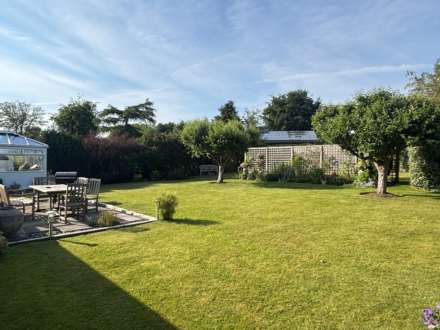 Downs Close, Eastbury, RG17 7JW, Image 14