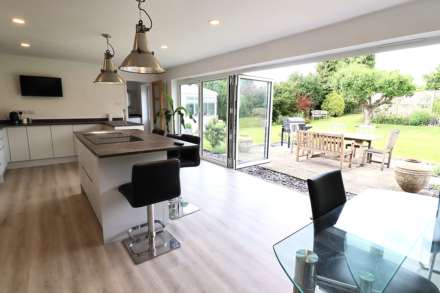Downs Close, Eastbury, RG17 7JW, Image 2