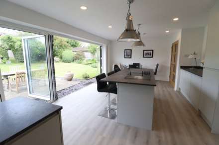 Downs Close, Eastbury, RG17 7JW, Image 4