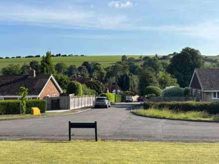 Downs Close, Eastbury, RG17 7JW, Image 9