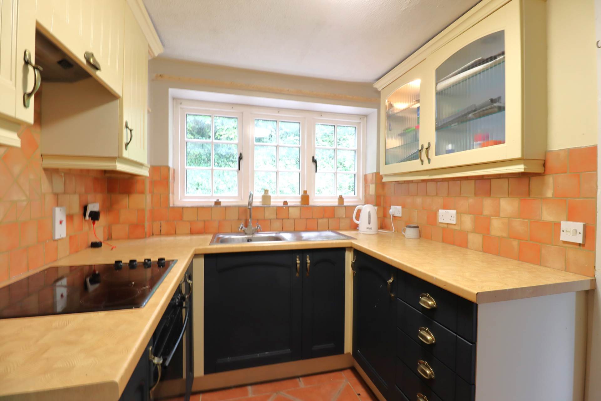 Poulton Cottages, Tin Pit, Marlborough, SN8 1BQ, Image 3