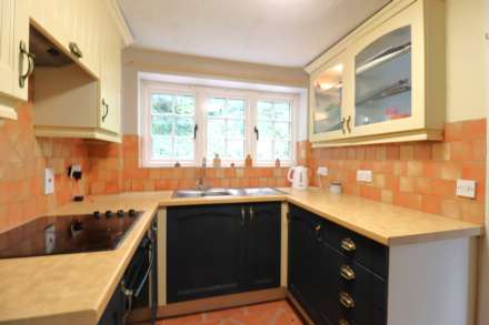 Poulton Cottages, Tin Pit, Marlborough, SN8 1BQ, Image 3