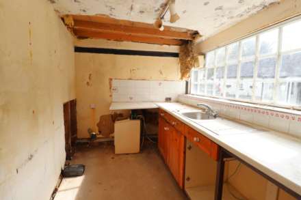 High Street, Burbage, Marlborough, SN8 3AF, Image 14