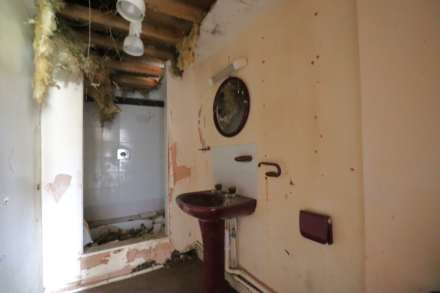 High Street, Burbage, Marlborough, SN8 3AF, Image 16