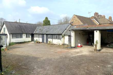 High Street, Burbage, Marlborough, SN8 3AF, Image 2