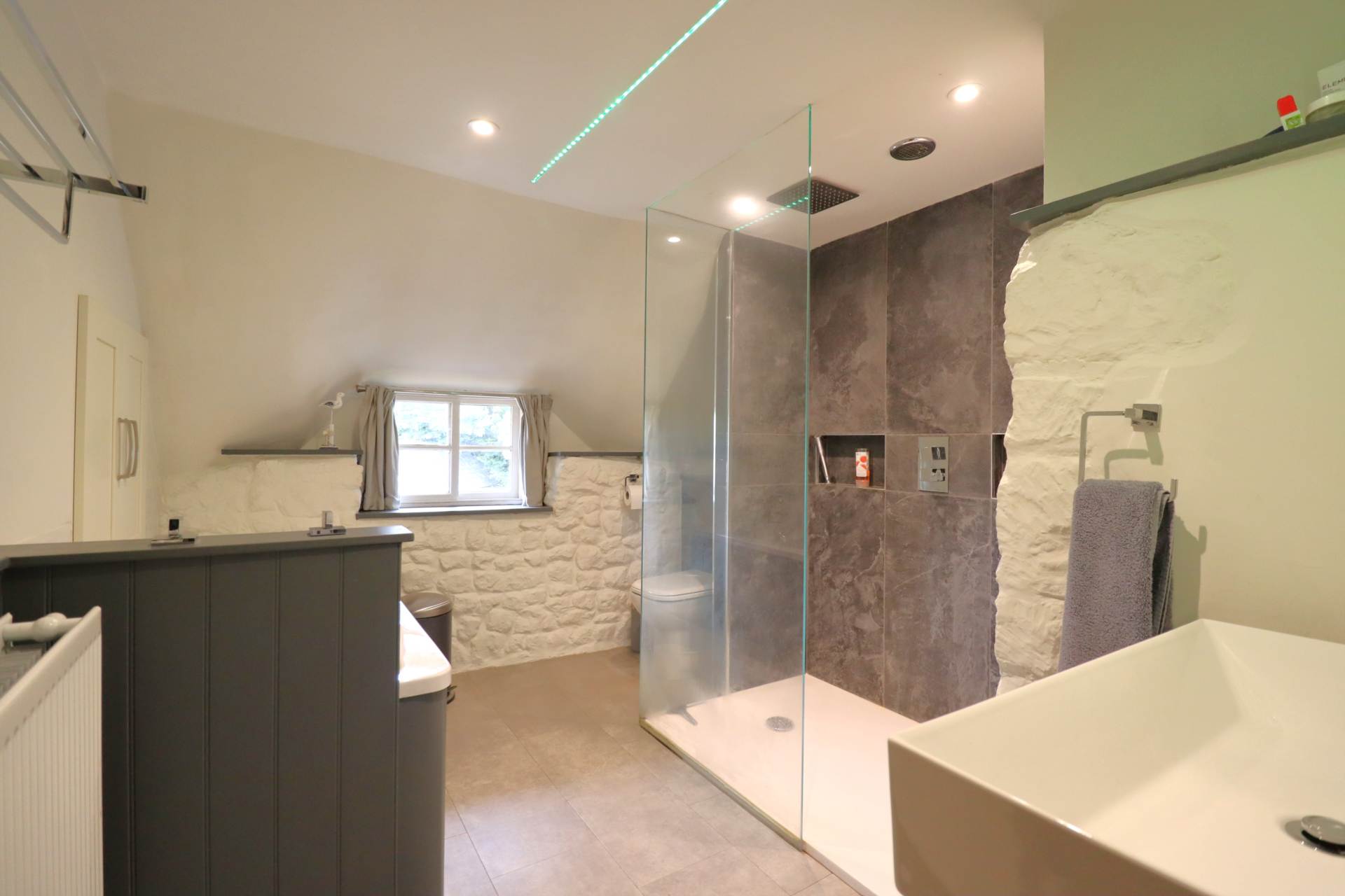 The Butts, Aldbourne, SN8 2DE, Image 10
