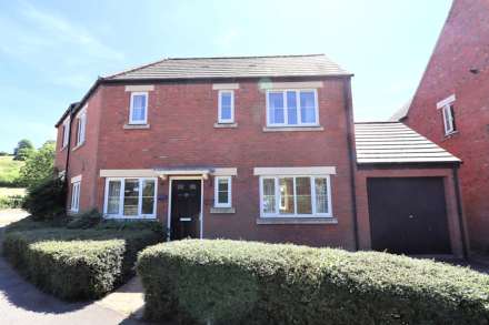 White Horse Road, Marlborough, SN8 2FE