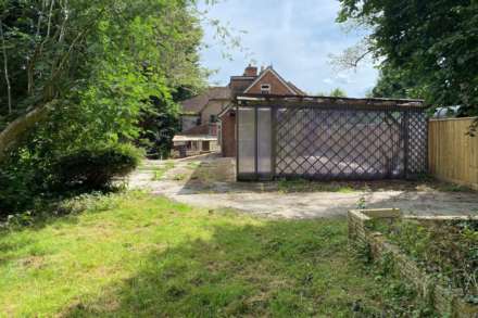 High Street, Burbage, Marlborough, SN8 3AF, Image 15