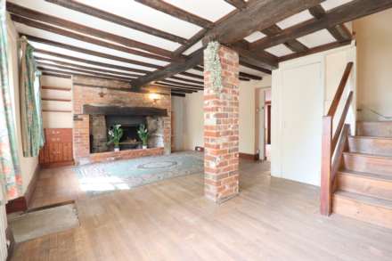 High Street, Burbage, Marlborough, SN8 3AF, Image 2