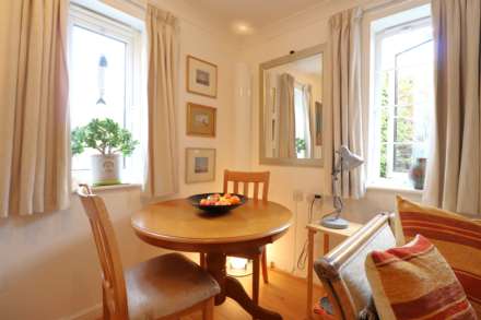 Churchill Court, Kelham Gardens Marlborough, SN8 1LD, Image 3