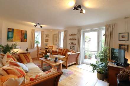 Churchill Court, Kelham Gardens Marlborough, SN8 1LD, Image 4