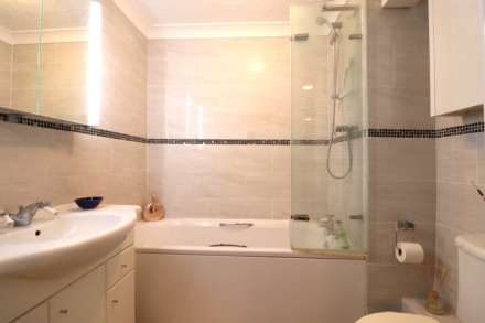 Churchill Court, Kelham Gardens Marlborough, SN8 1LD, Image 7