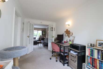 Willow Close, Marlborough, SN8 2BH, Image 4